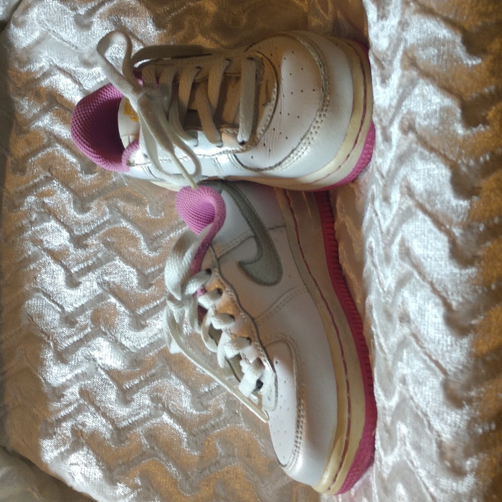 Little girls shoes